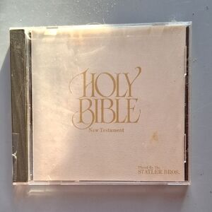 Holy Bible New Testament CD - Gold